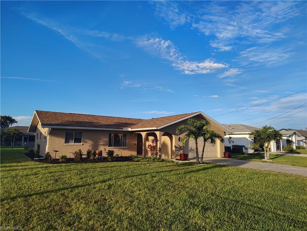 1989 Coral Point DR CAPE CORAL, FL 33990