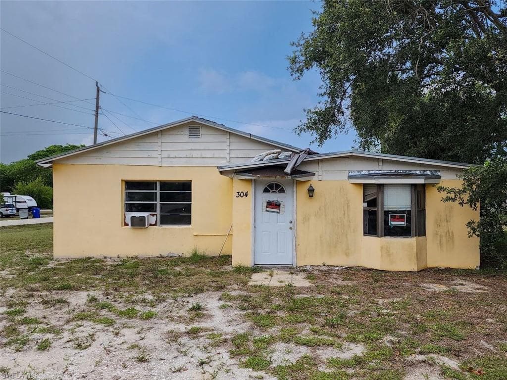 304 24TH PL SE VERO BEACH, FL 32962
