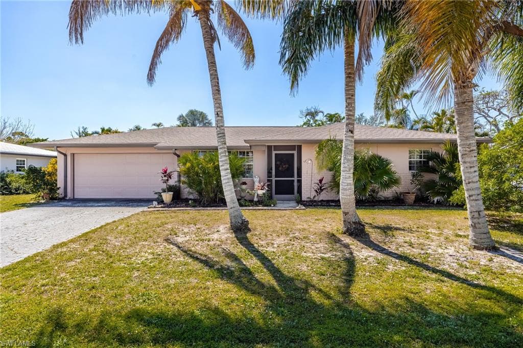 1676 N Hermitage RD FORT MYERS, FL 33919