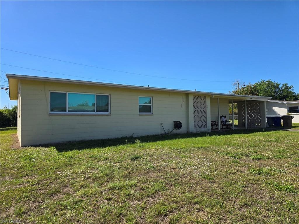 400 Jersey RD W LEHIGH ACRES, FL 33936