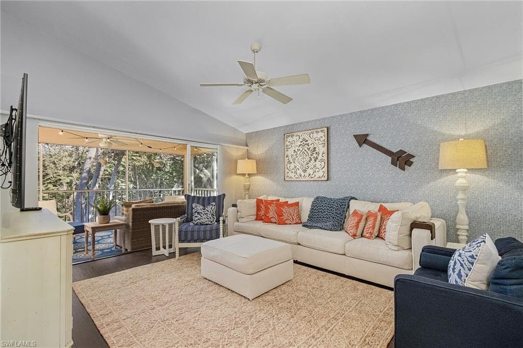 3785 Fieldstone BLVD 208 NAPLES, FL 34109