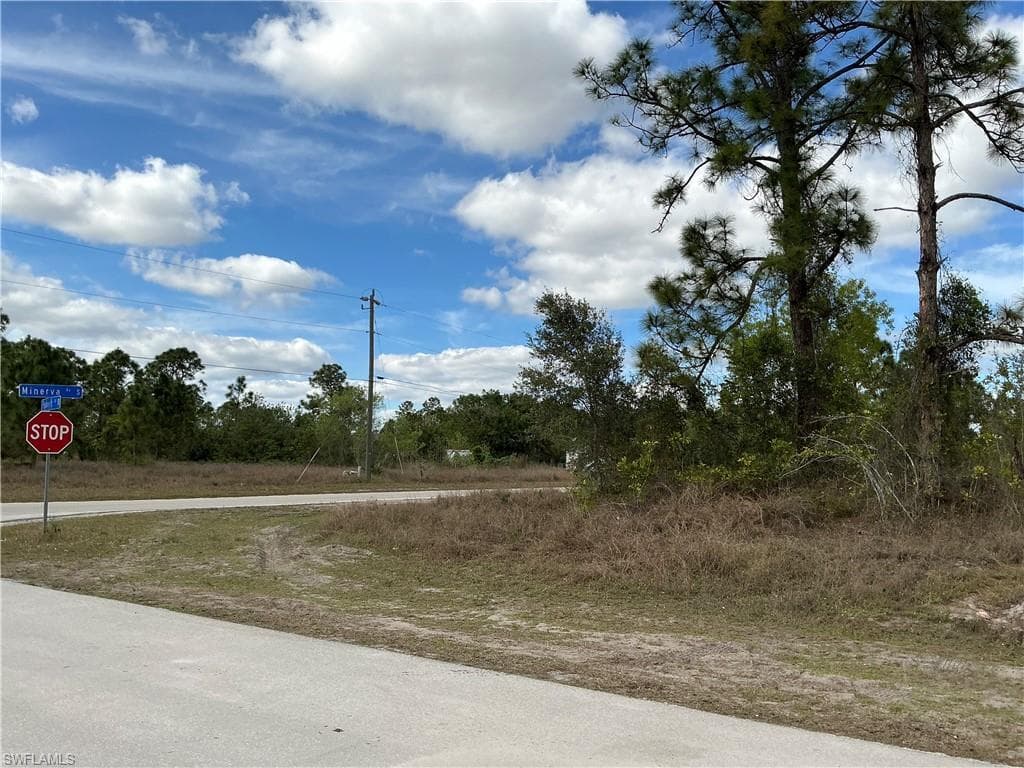1243 Egbert ST E LEHIGH ACRES, FL 33974