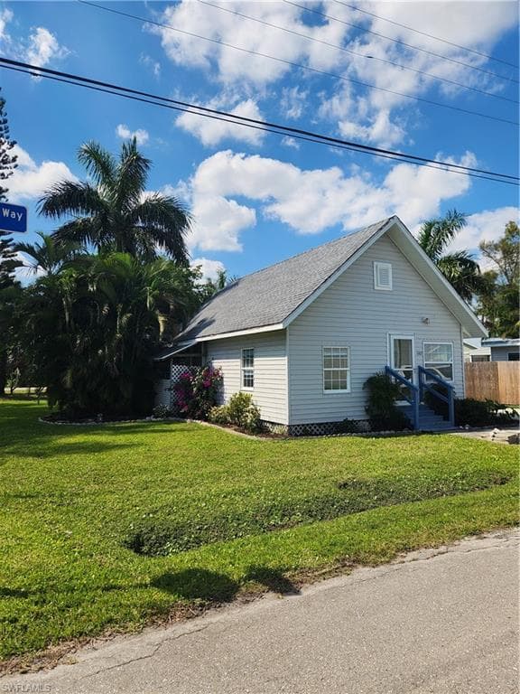 1103 2nd WAY NORTH FORT MYERS, FL 33903