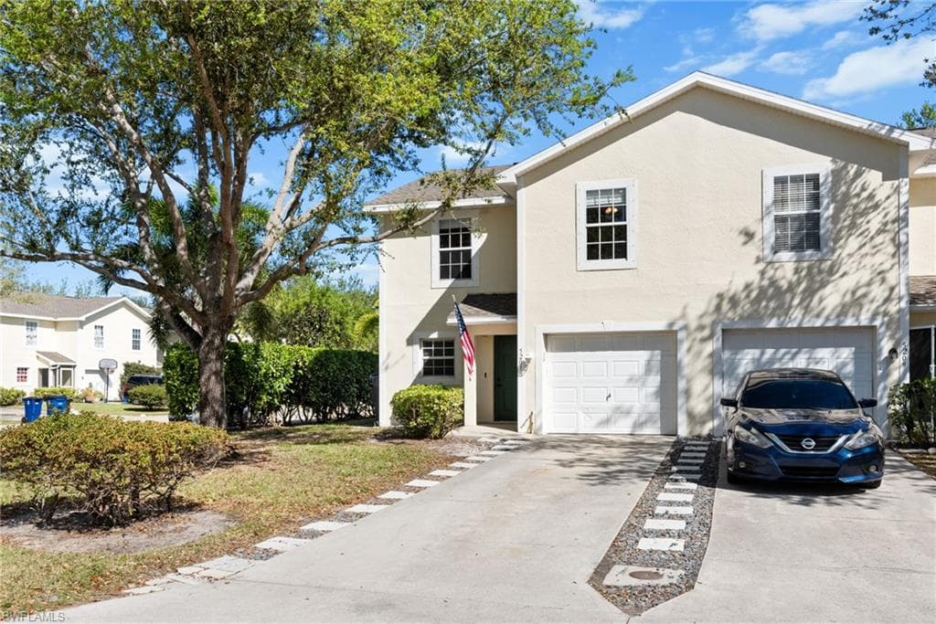 5201 Leeds RD FORT MYERS, FL 33907