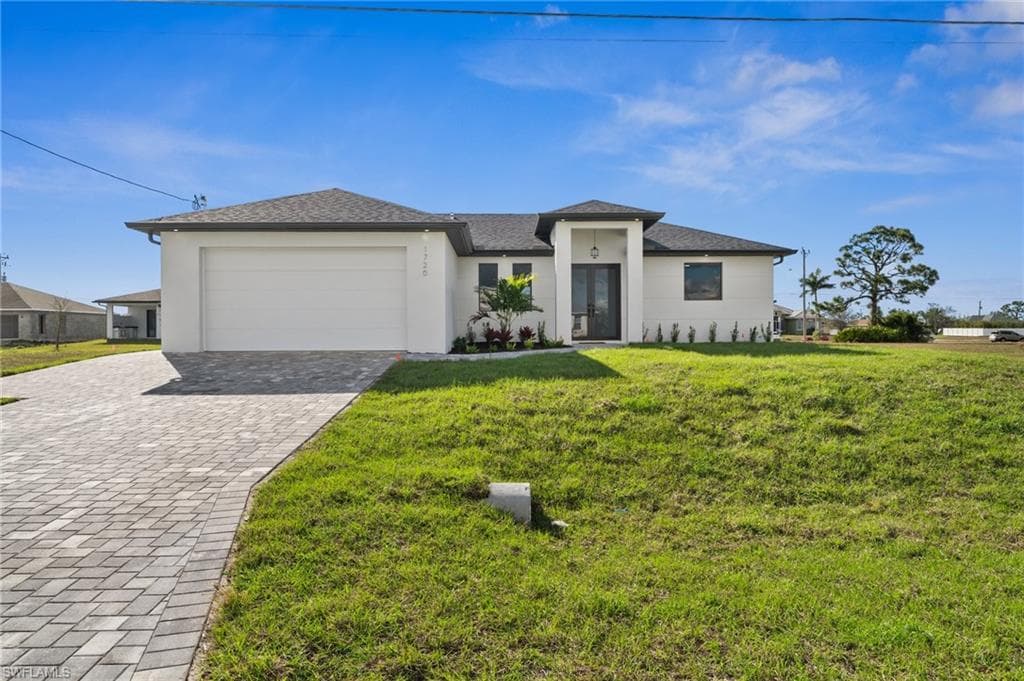 1720 15th PL CAPE CORAL, FL 33993