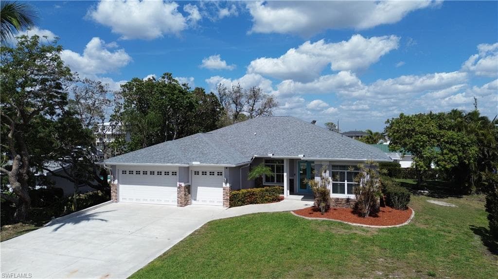 4958 Riverside DR ESTERO, FL 33928
