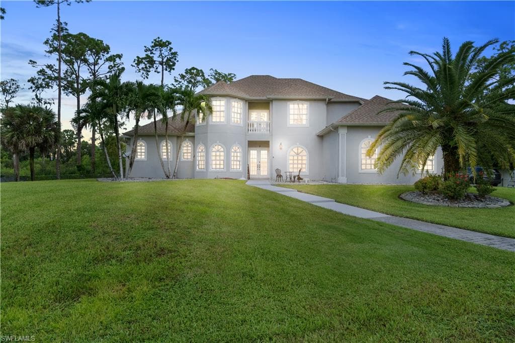 6181 Hidden Oaks LN NAPLES, FL 34119