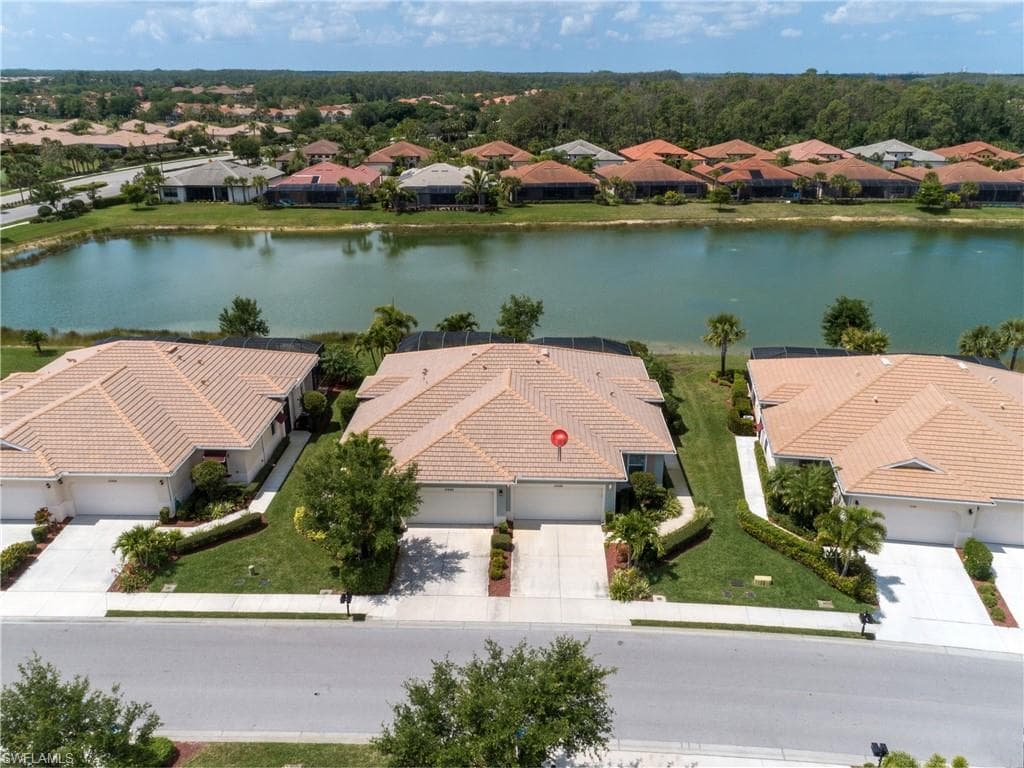 10482 Materita DR FORT MYERS, FL 33913