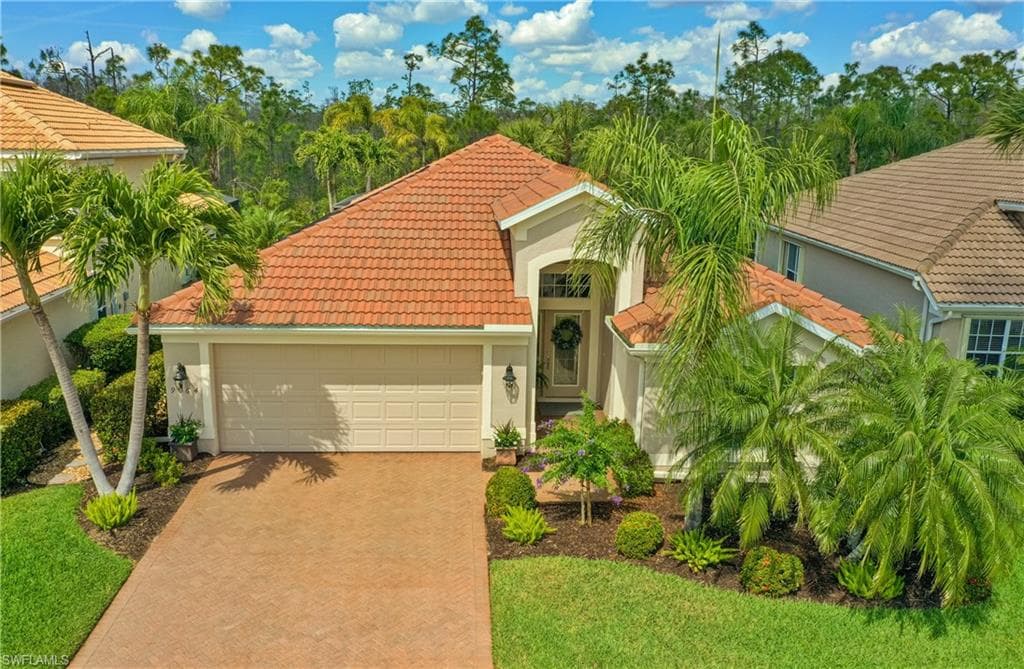 9064 SHADOW GLEN WAY FORT MYERS, FL 33913