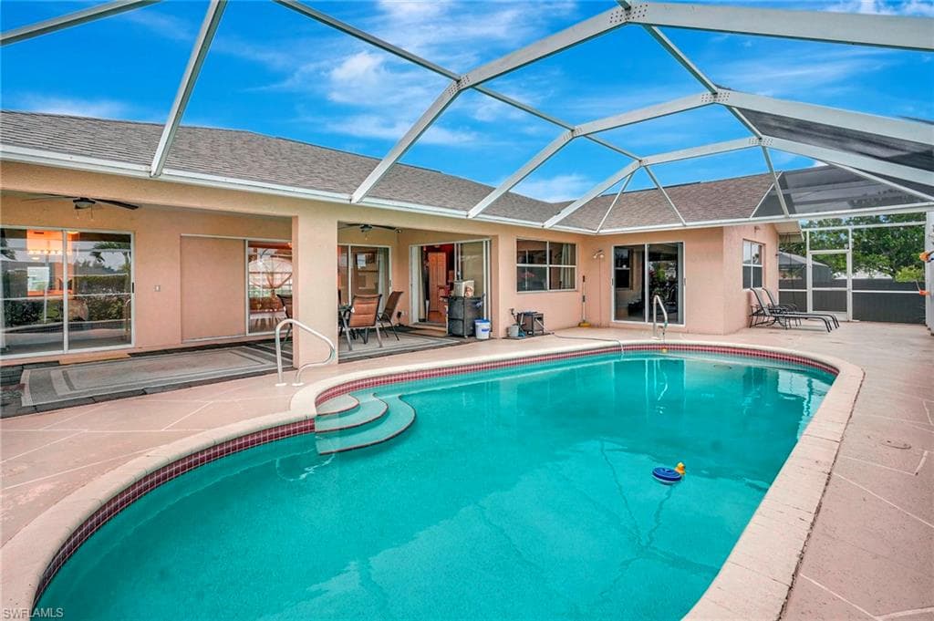 326 5th ST CAPE CORAL, FL 33993