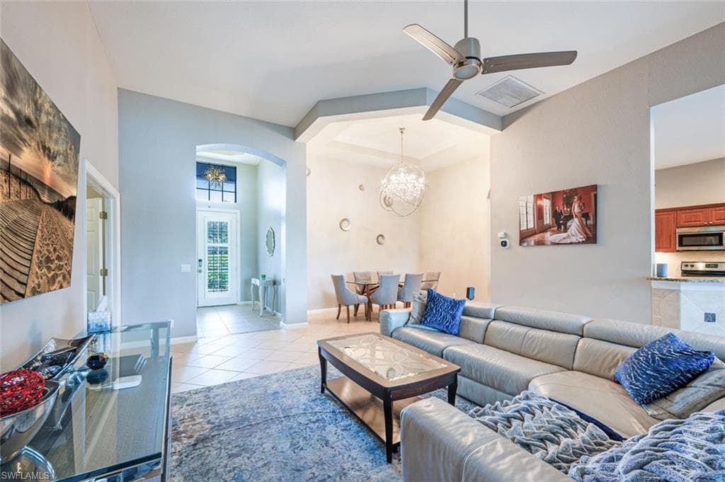 15958 Delasol LN NAPLES, FL 34110