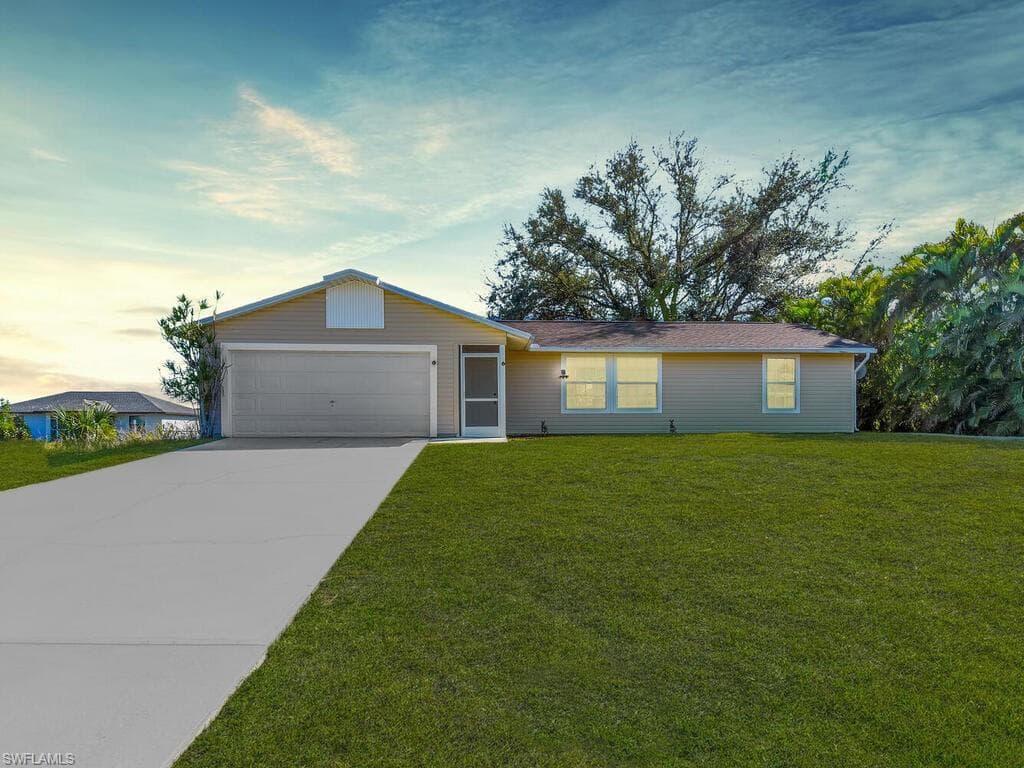 302 NW 5th TER CAPE CORAL, FL 33993