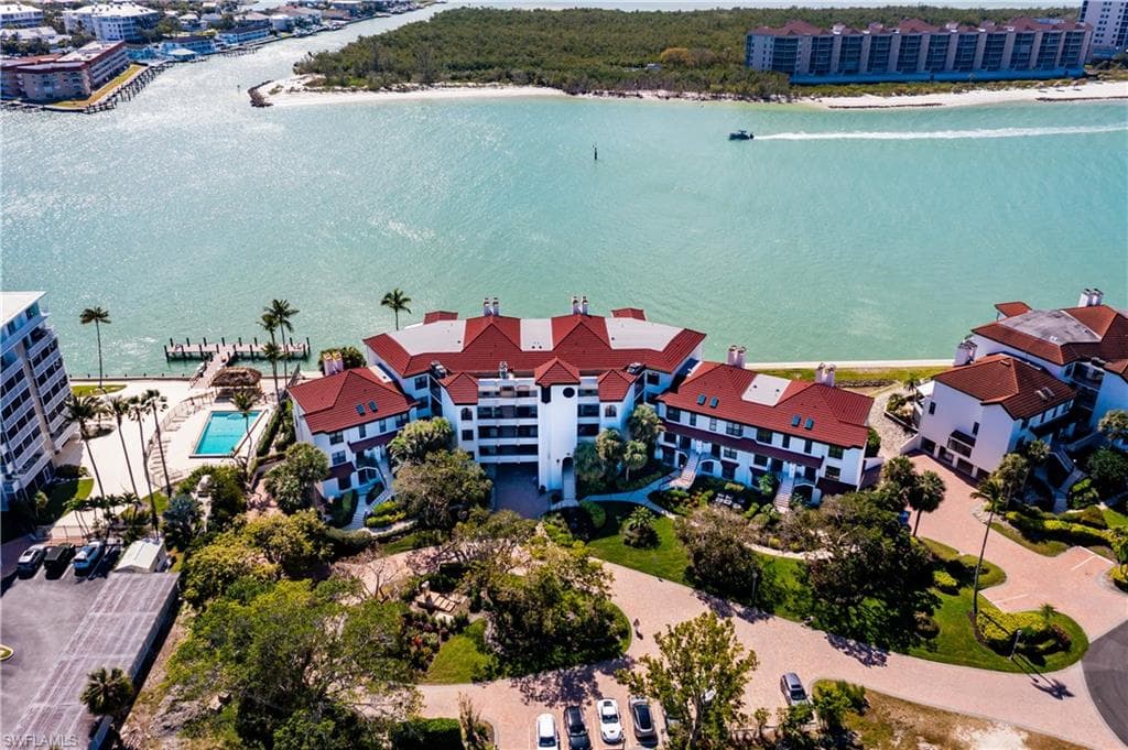103 La Peninsula BLVD 103 NAPLES, FL 34113