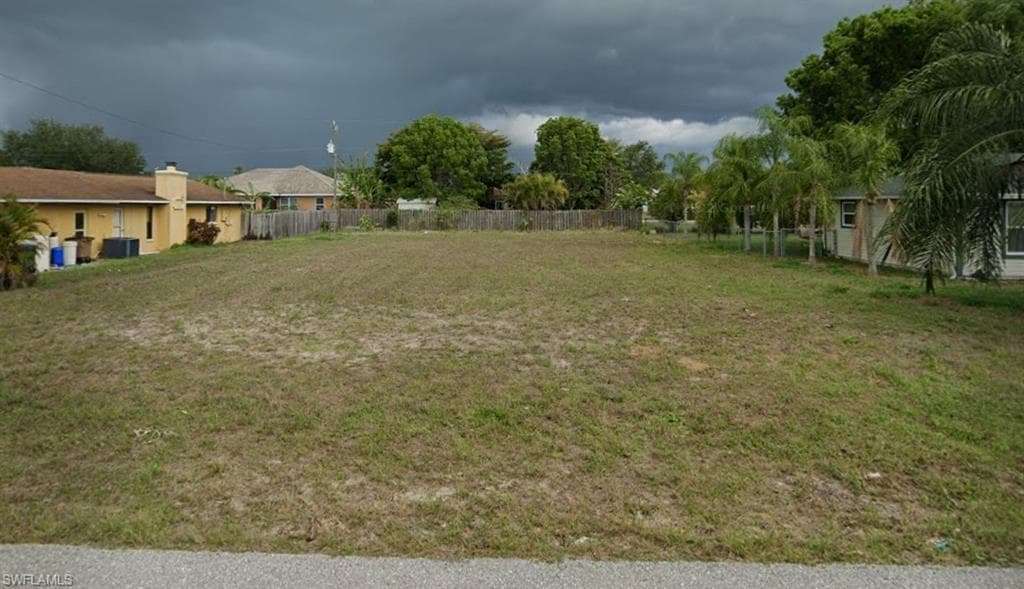 2111 NE 17th AVE CAPE CORAL, FL 33909