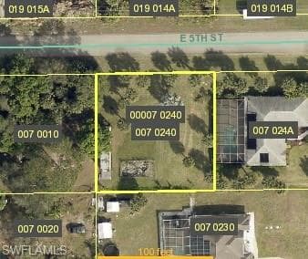 1804 E 5th ST LEHIGH ACRES, FL 33972