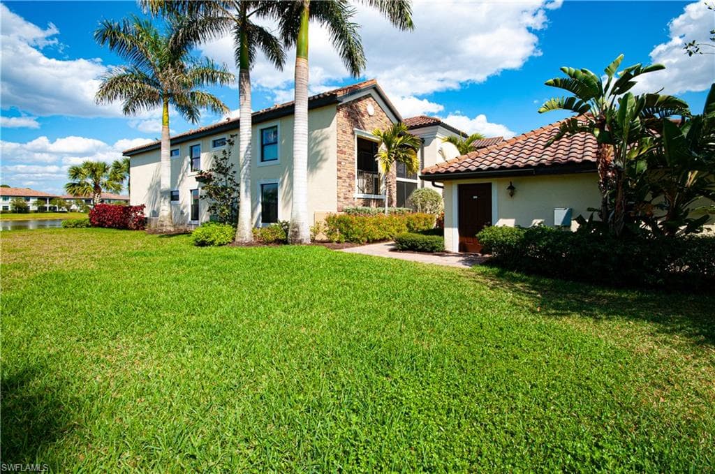 9529 Avellino WAY 2811 NAPLES, FL 34113