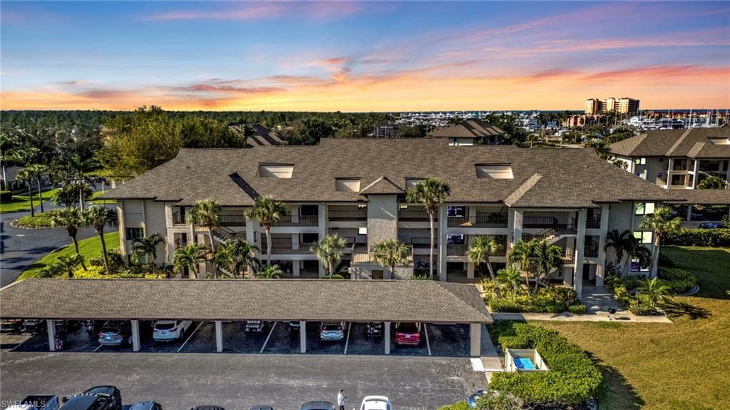 2 Pirates LN 21B PUNTA GORDA, FL 33955