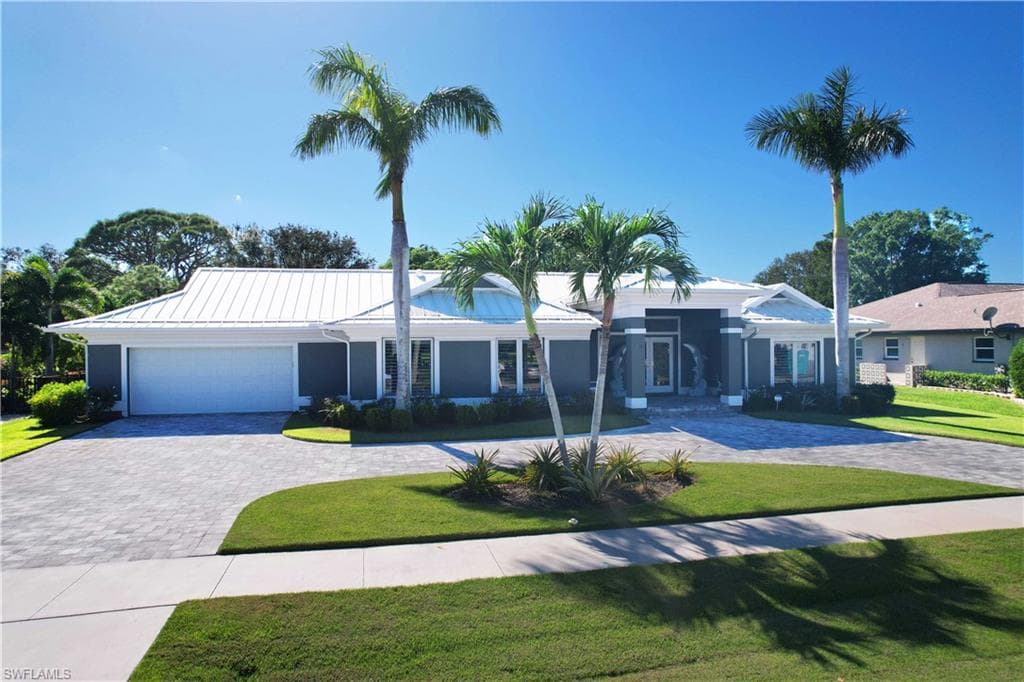 546 Nassau RD MARCO ISLAND, FL 34145