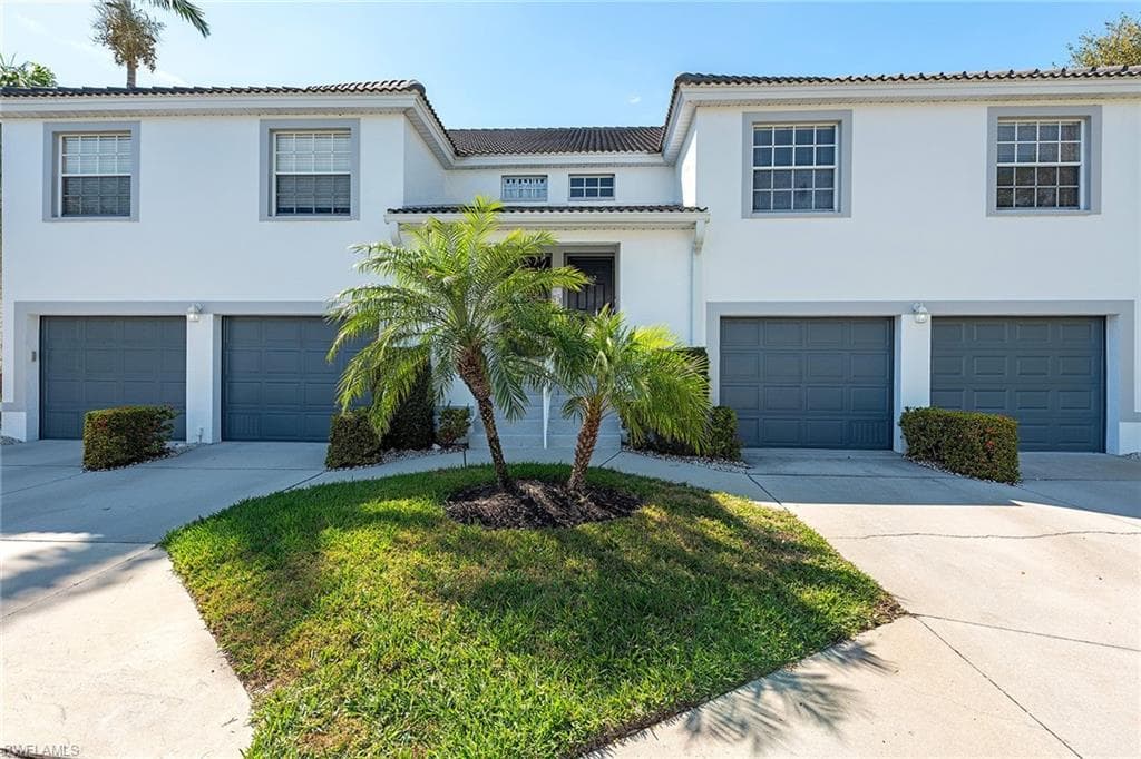 1110 Partridge CIR 202 NAPLES, FL 34104