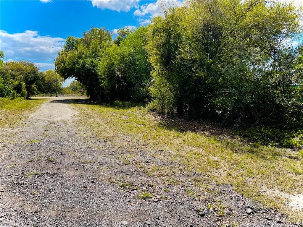 5907 Connie AVE N LEHIGH ACRES, FL 33971