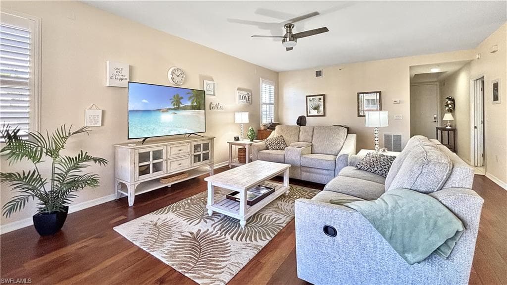 1133 Van Loon Commons CIR 205 CAPE CORAL, FL 33909