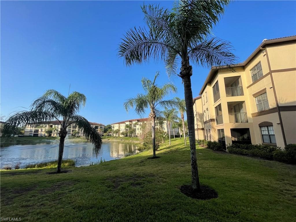 12940 Positano CIR 302 NAPLES, FL 34105