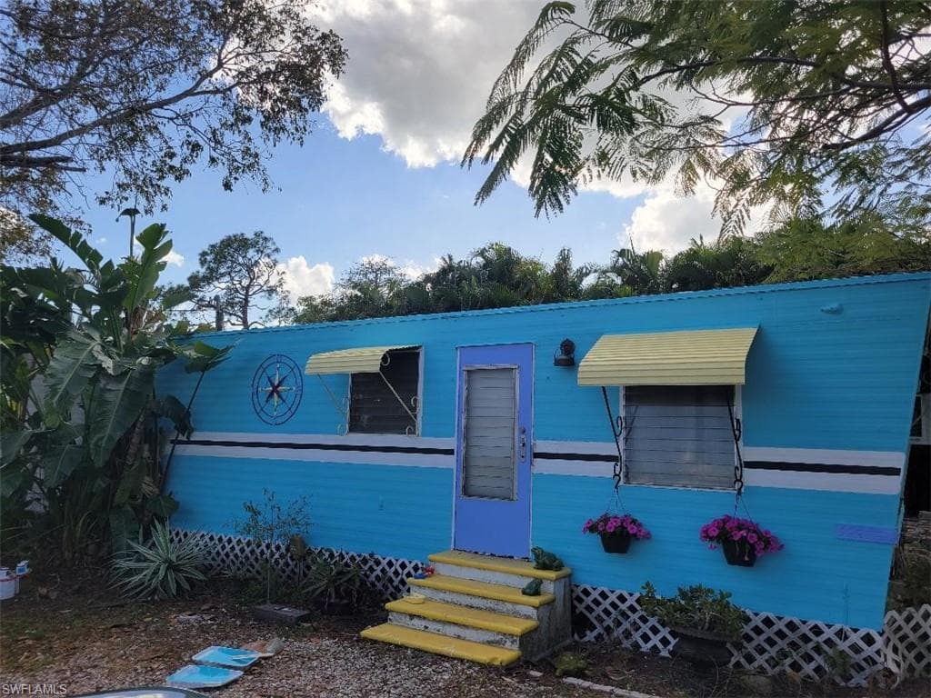 9710 Carolina ST BONITA SPRINGS, FL 34135