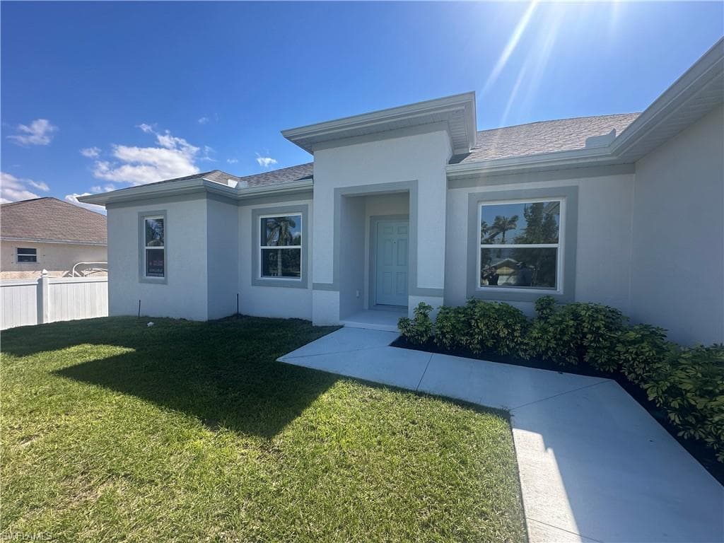 4306 NW 33rd ST CAPE CORAL, FL 33993