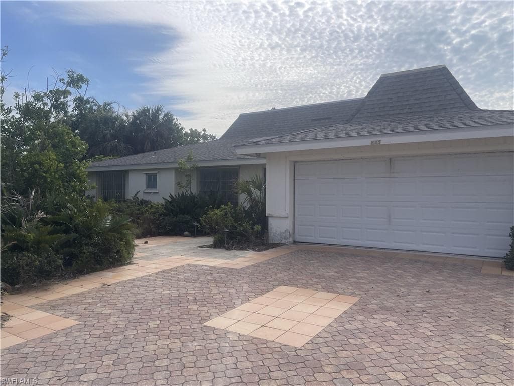 545 Boulder DR SANIBEL, FL 33957