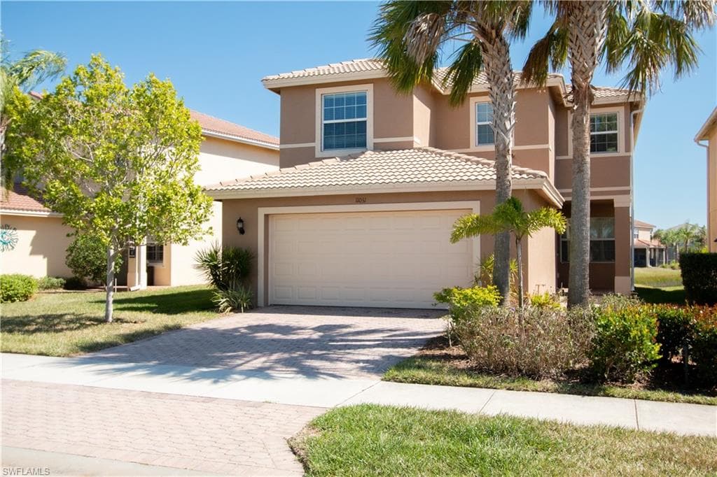 11031 Yellow Poplar DR FORT MYERS, FL 33913