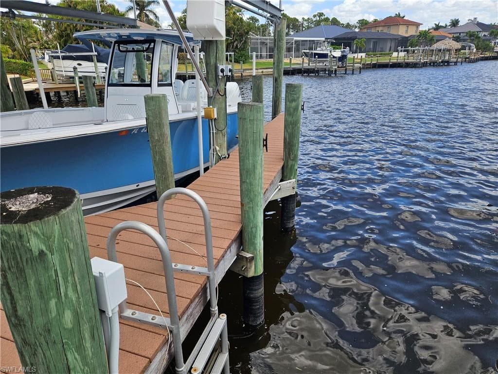 1917 19th LN CAPE CORAL, FL 33990