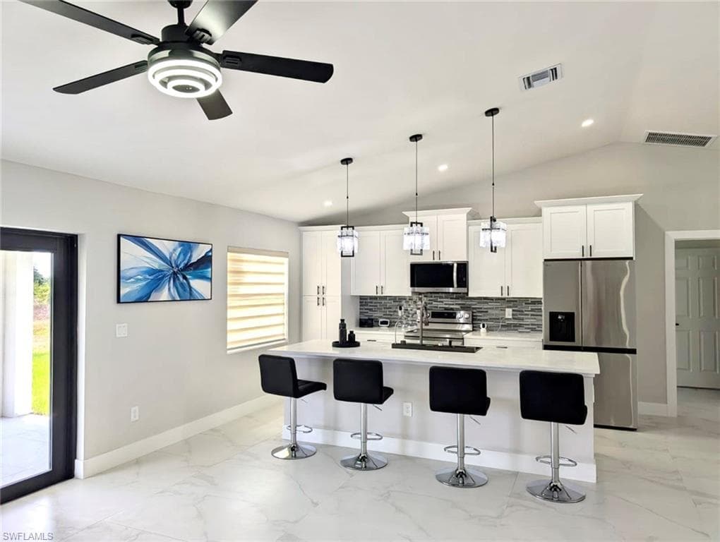 1115 Capetown AVE LEHIGH ACRES, FL 33974