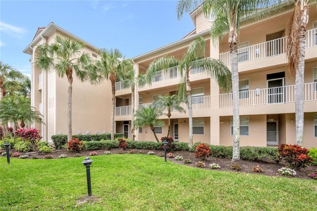2700 Cypress Trace CIR 3139 NAPLES, FL 34119