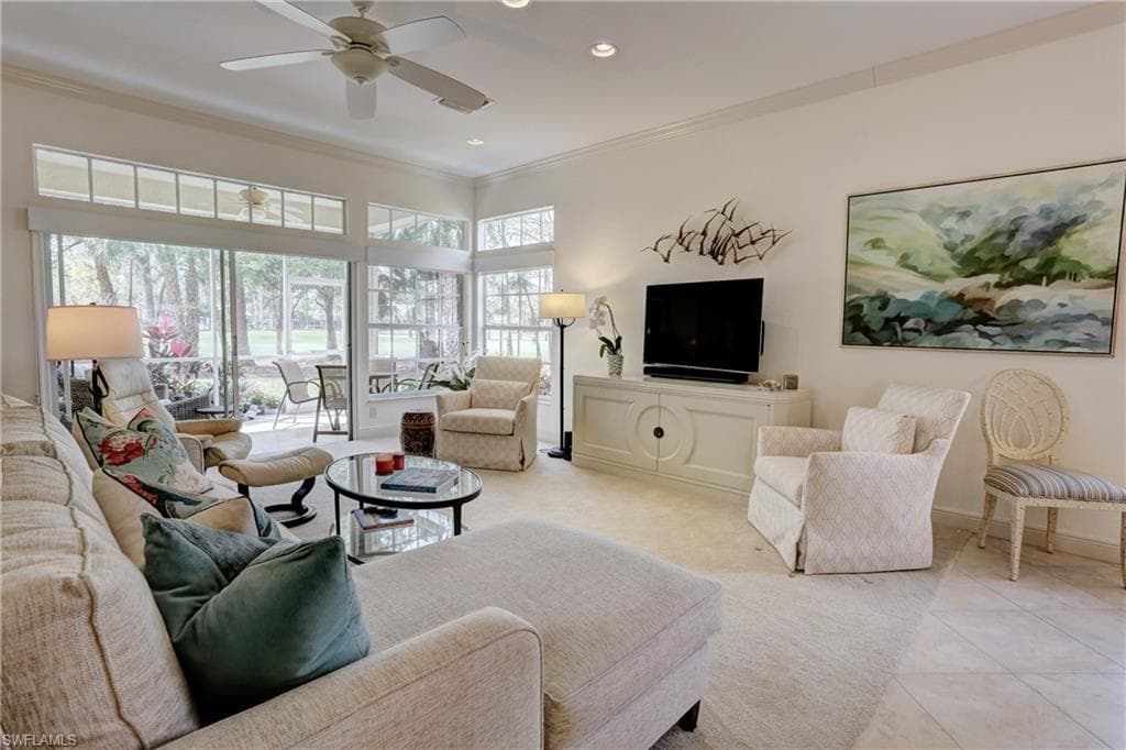 141 Amblewood LN 3-304 NAPLES, FL 34105