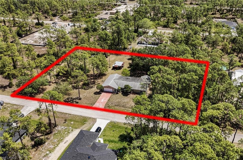 2208 Jackson AVE ALVA, FL 33920
