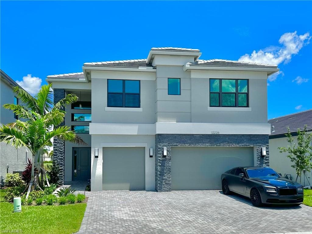 12236 Red Pine PL ESTERO, FL 33928