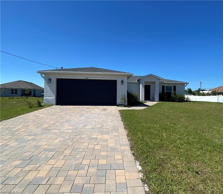3418 NE 19th PL CAPE CORAL, FL 33909
