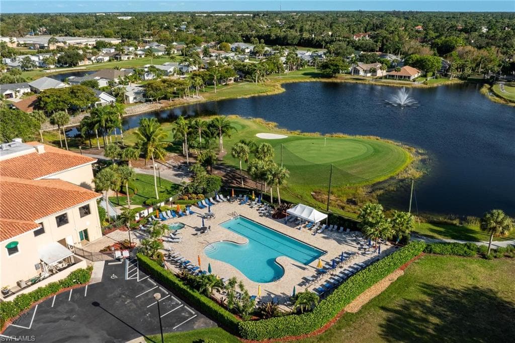 26589 Rosewood pointe DR A-103 BONITA SPRINGS, FL 34135