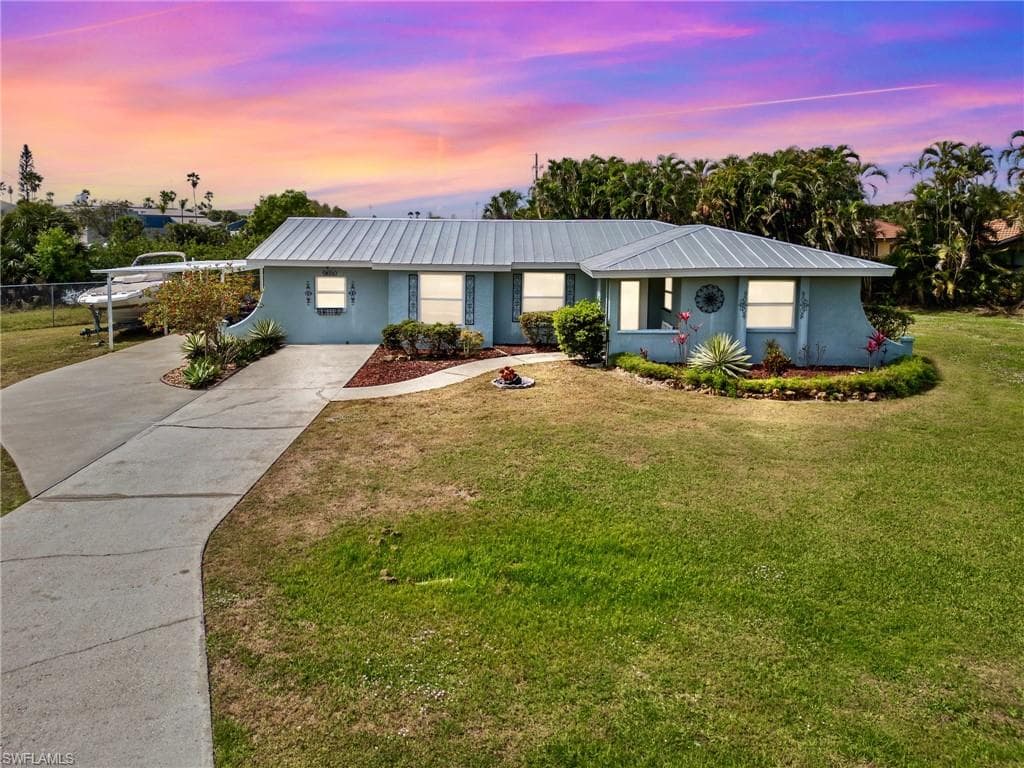9650 Ridge Runner CT ESTERO, FL 33928