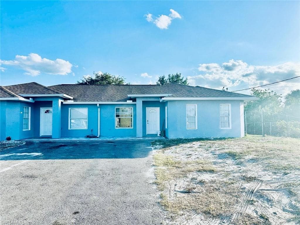 4813 LEONARD BLVD S LEHIGH ACRES, FL 33973