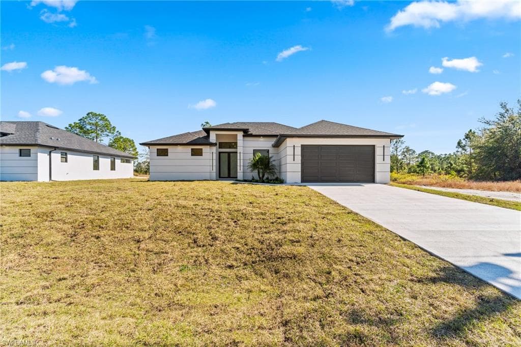 471 Long AVE S LEHIGH ACRES, FL 33974