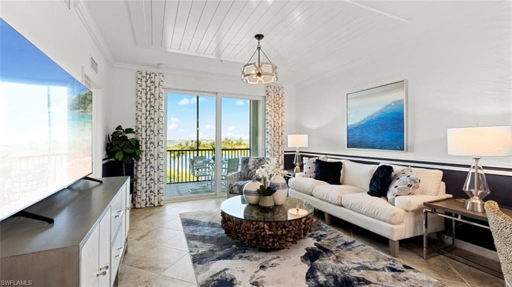 5583 Double Eagle Circle 4134 NAPLES, FL 34142