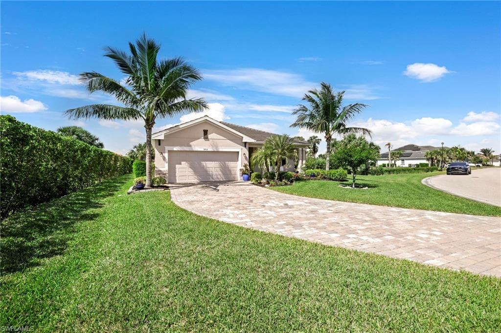 9715 Mirada BLVD FORT MYERS, FL 33908