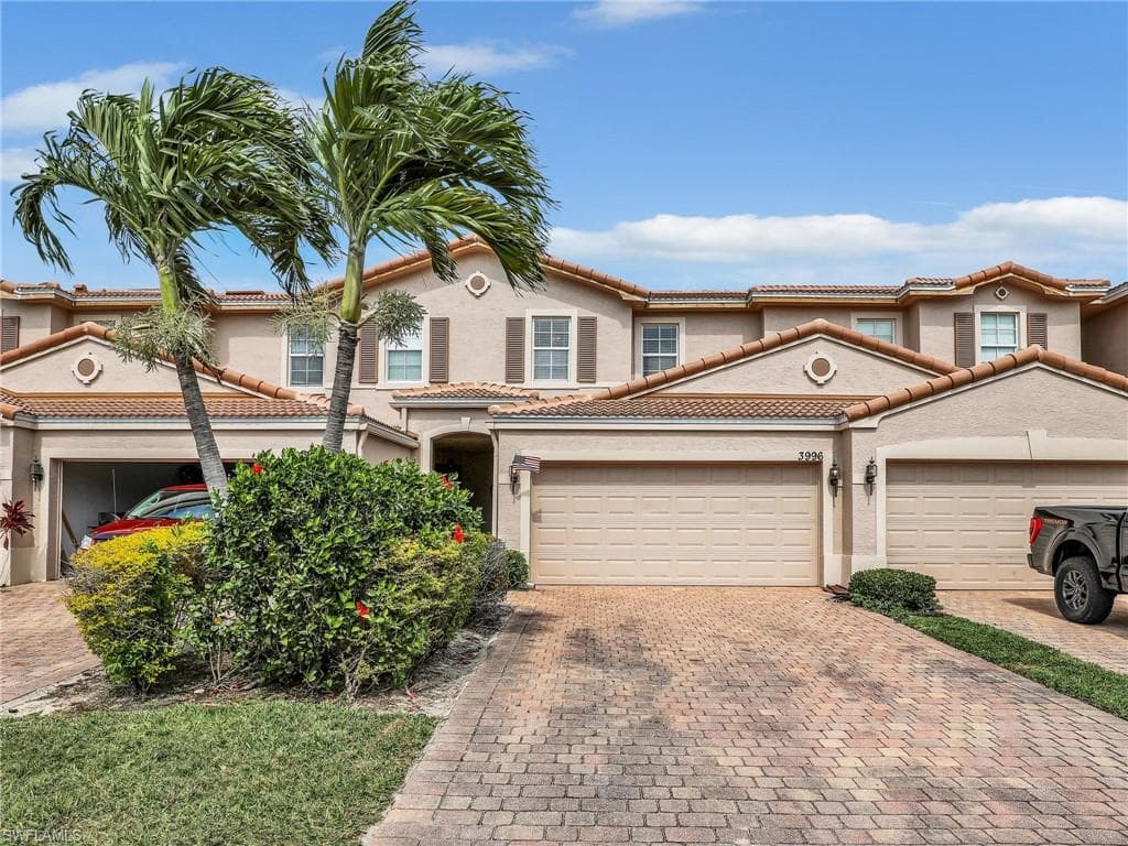 3996 Cherrybrook LOOP FORT MYERS, FL 33966
