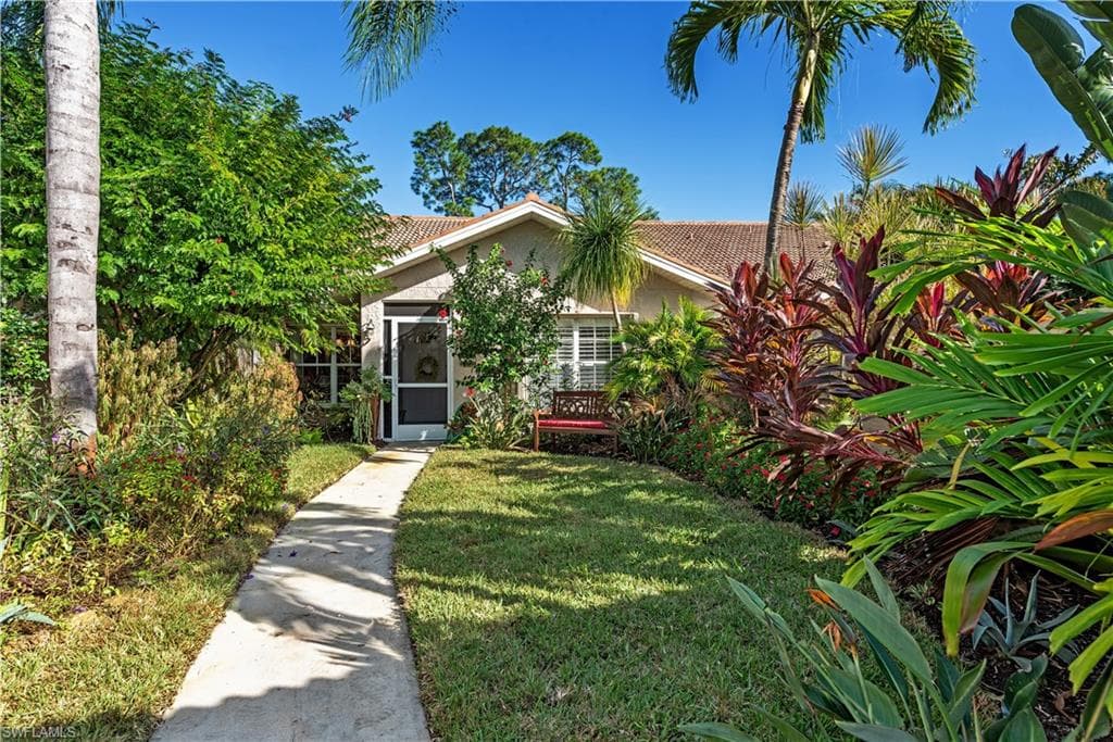914 Augusta BLVD 7 NAPLES, FL 34113