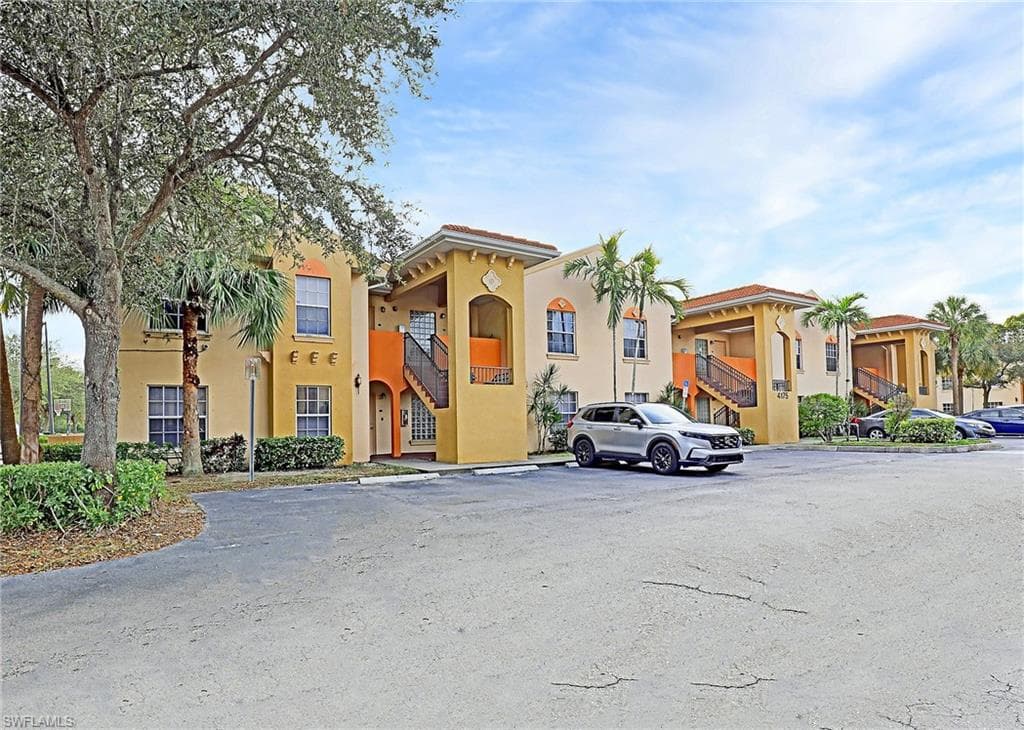 4175 Castilla CIR 106 FORT MYERS, FL 33916