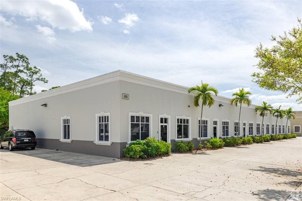 28631 Diesel DR BONITA SPRINGS, FL 34135