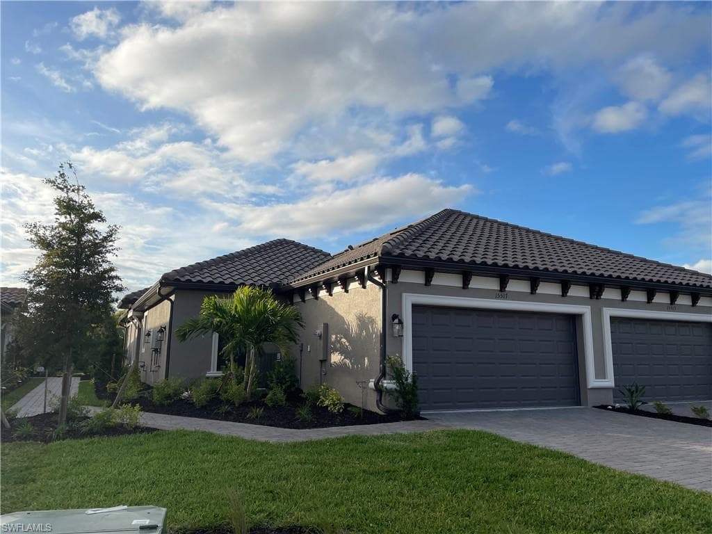 15517 Vittorio ST NAPLES, FL 34114