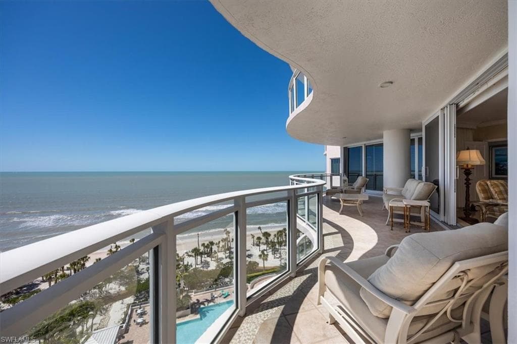 8231 Bay Colony DR 1101 NAPLES, FL 34108