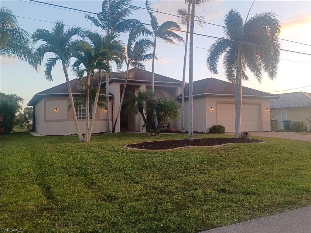 1807 SE 2nd ST CAPE CORAL, FL 33990